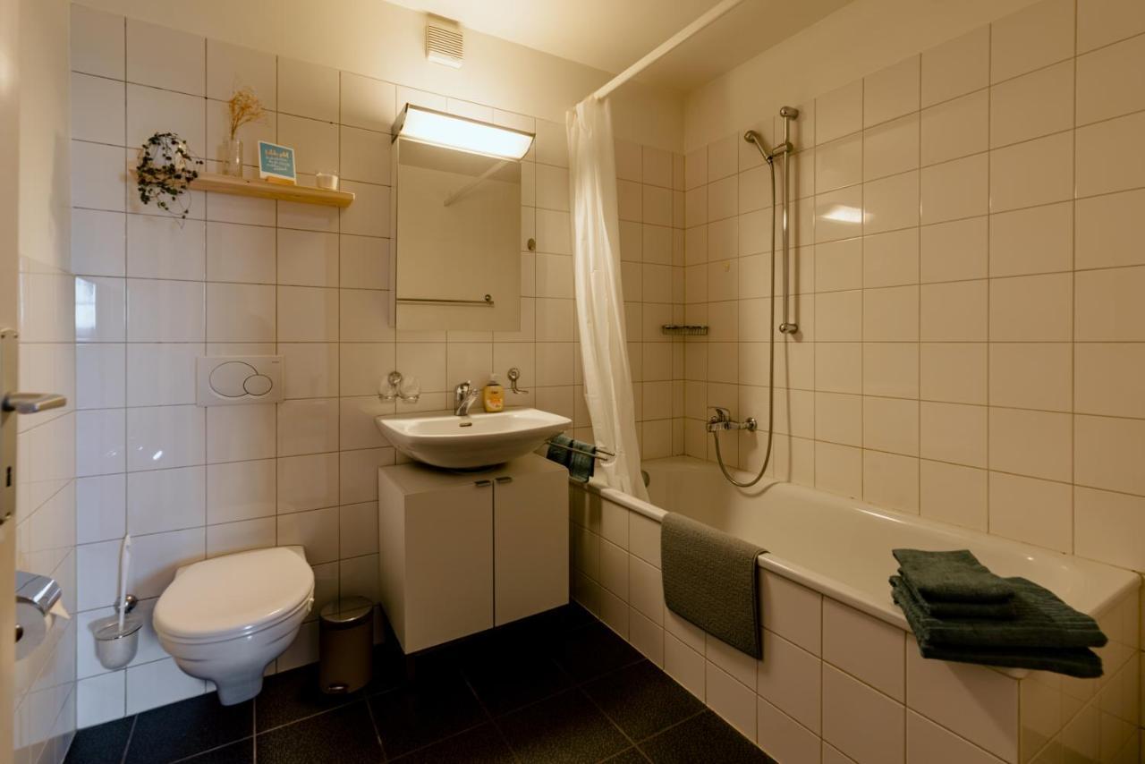 Eigene Wohnung Im Stadtzentrum Mit Wunderschoener Dachterrasse Bienne Extérieur photo